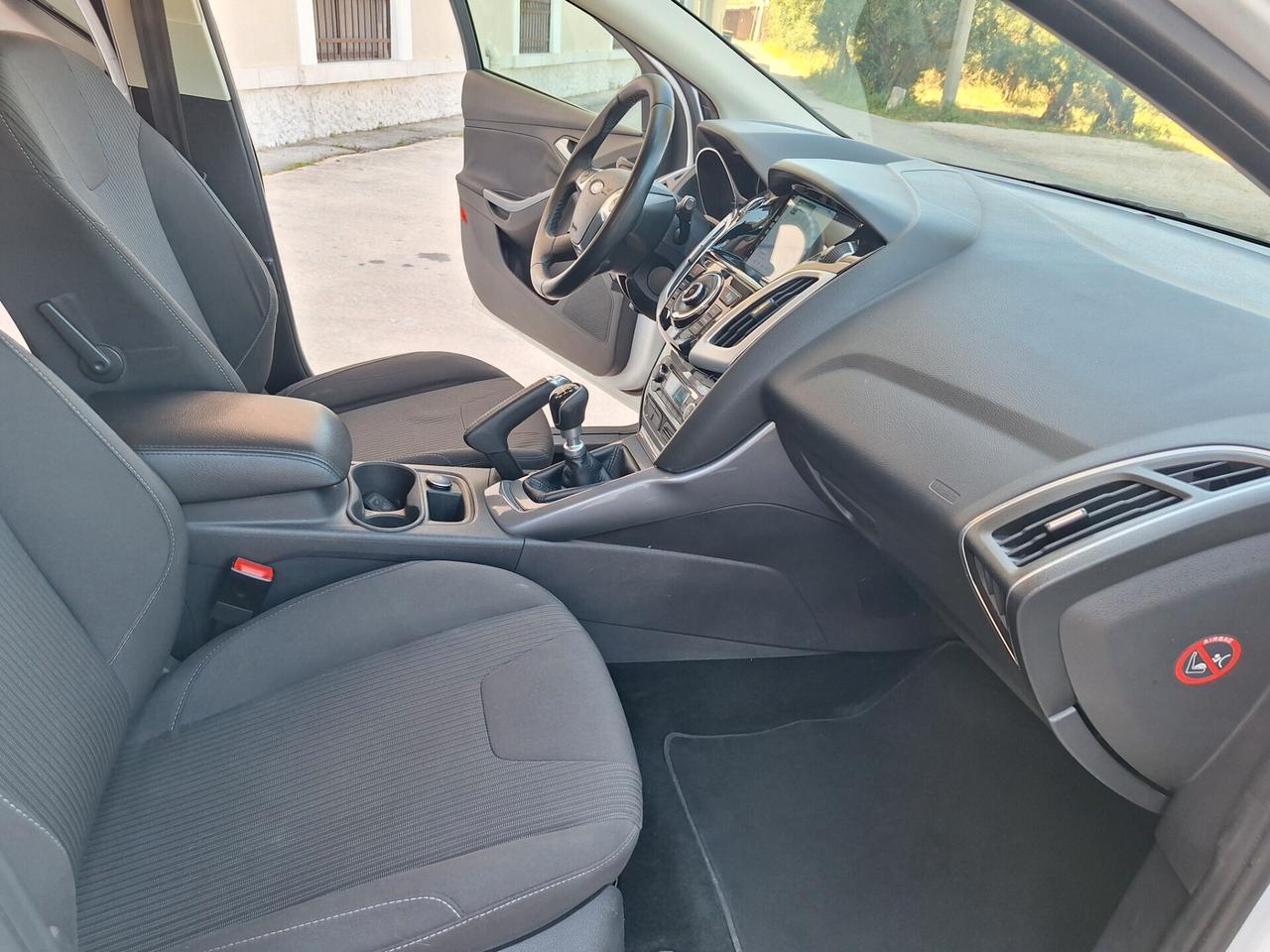 Ford Focus 1.6 TDCi Titanium BERLINA 2013