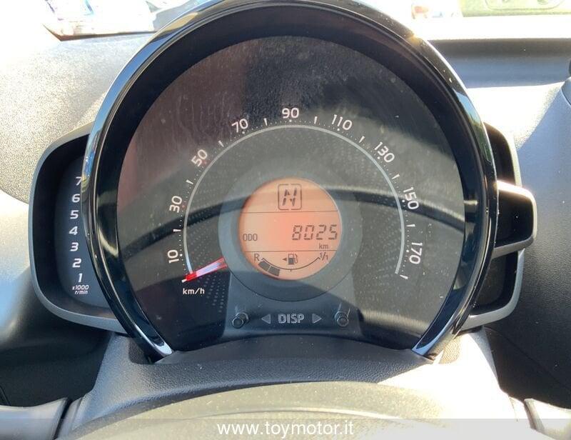 Toyota Aygo 2ª serie Connect 1.0 VVT-i 72 CV 5 porte x-play MMT
