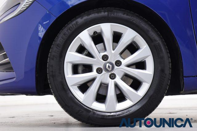 RENAULT Clio FULL HYBRID E-TECH 140 CV AUTOMATICA