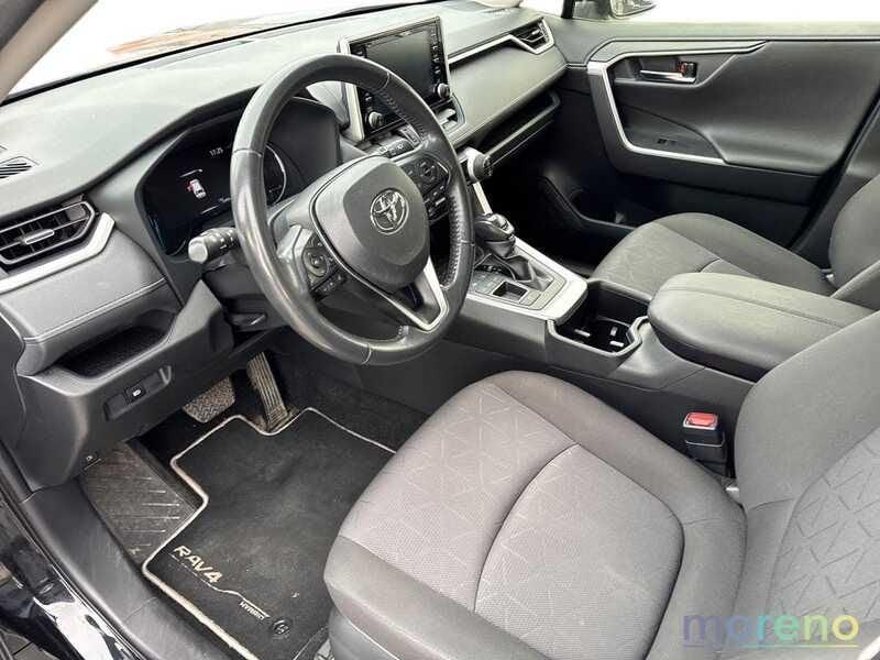 Toyota RAV4 2.5 vvt-ie h Active 2wd 218 CV e-cvt