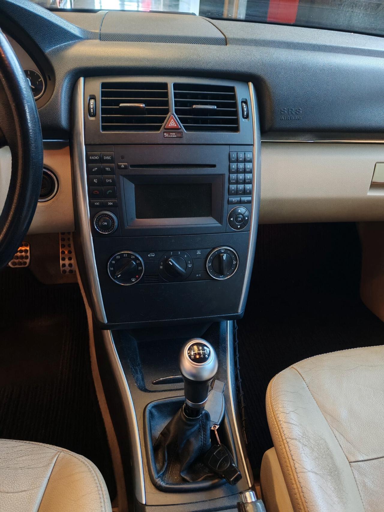 Mercedes-benz B 200 Turbo GPL