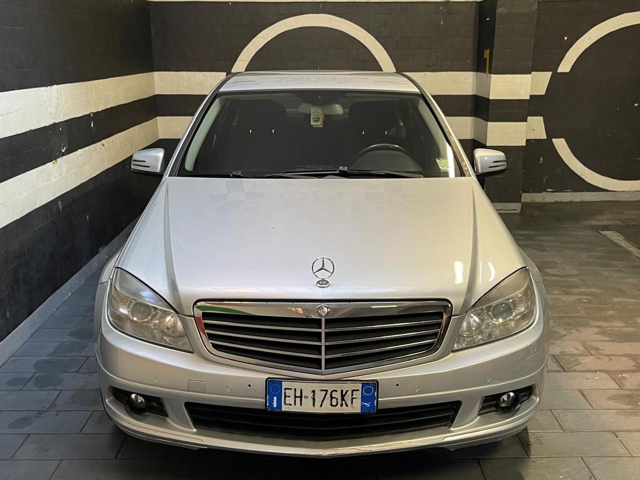 Mercedes-benz C 200 180 BlueEFFICIENCY Avantgarde