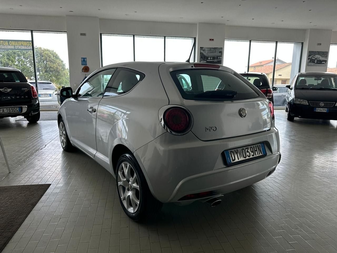 Alfa Romeo MiTo 1.3 JTDm 16V 90 CV Distinctive