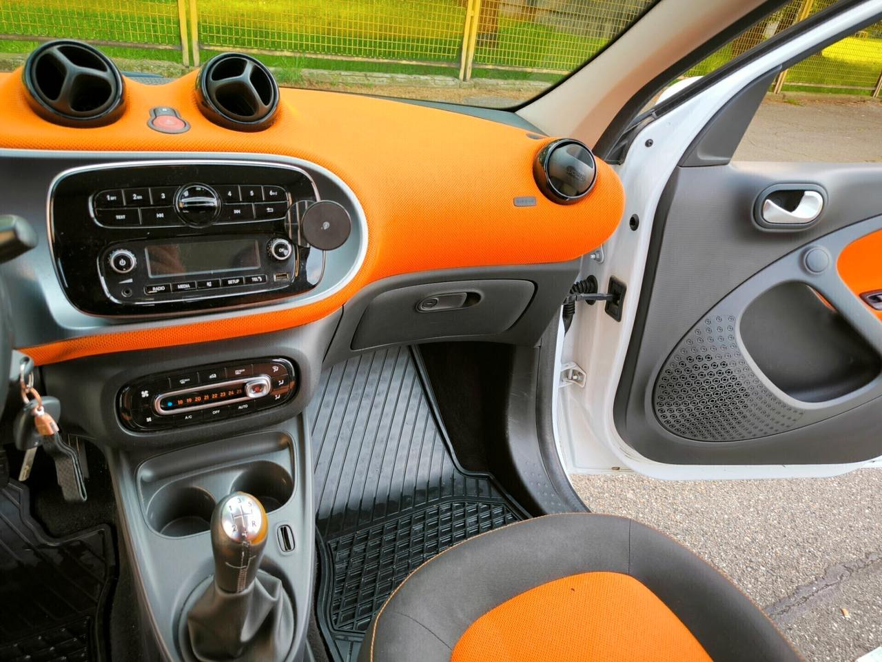 Smart ForFour 70 1.0 Passion