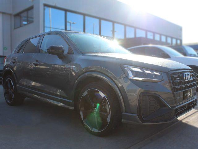 AUDI Q2 35 TDI quattro S tronic Identity Black