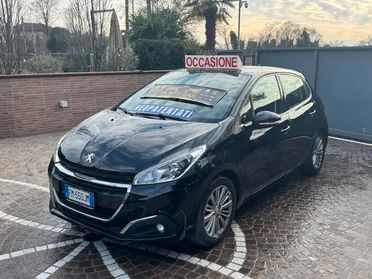 Peugeot 208 PureTech 82 5 porte Allure