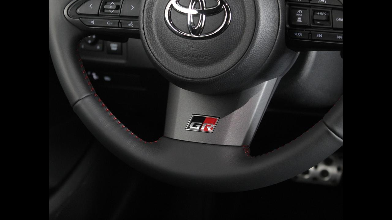 TOYOTA GR Yaris 1.6 AWD Circuit AT MY24