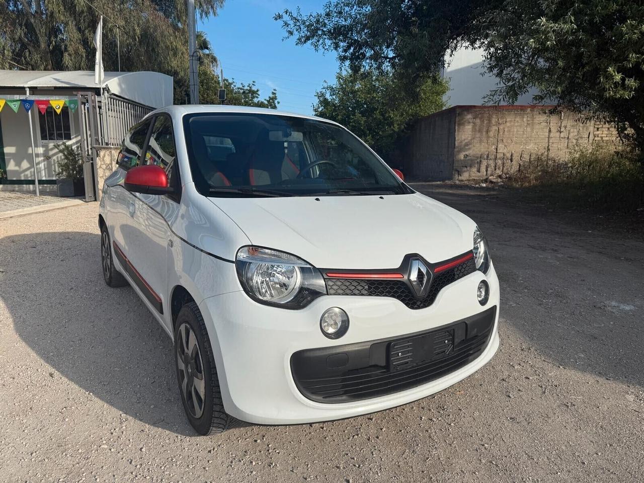 Renault Twingo TCe 90 CV EDC Intens