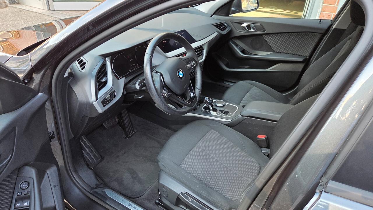 Bmw 116 116d 5p. Business Advantage aut.