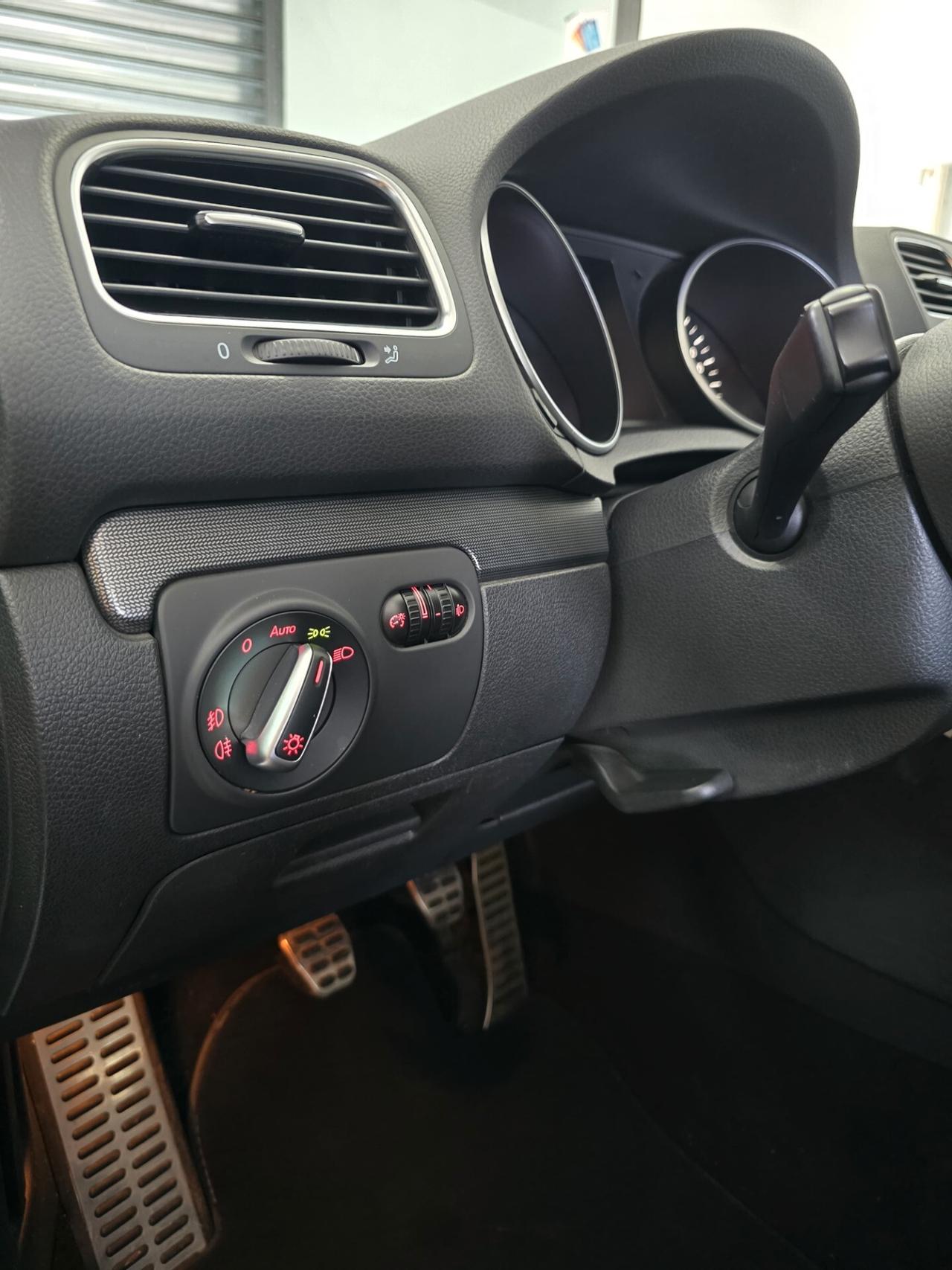 Volkswagen Golf 1.6 TDI 5p. Highline Style
