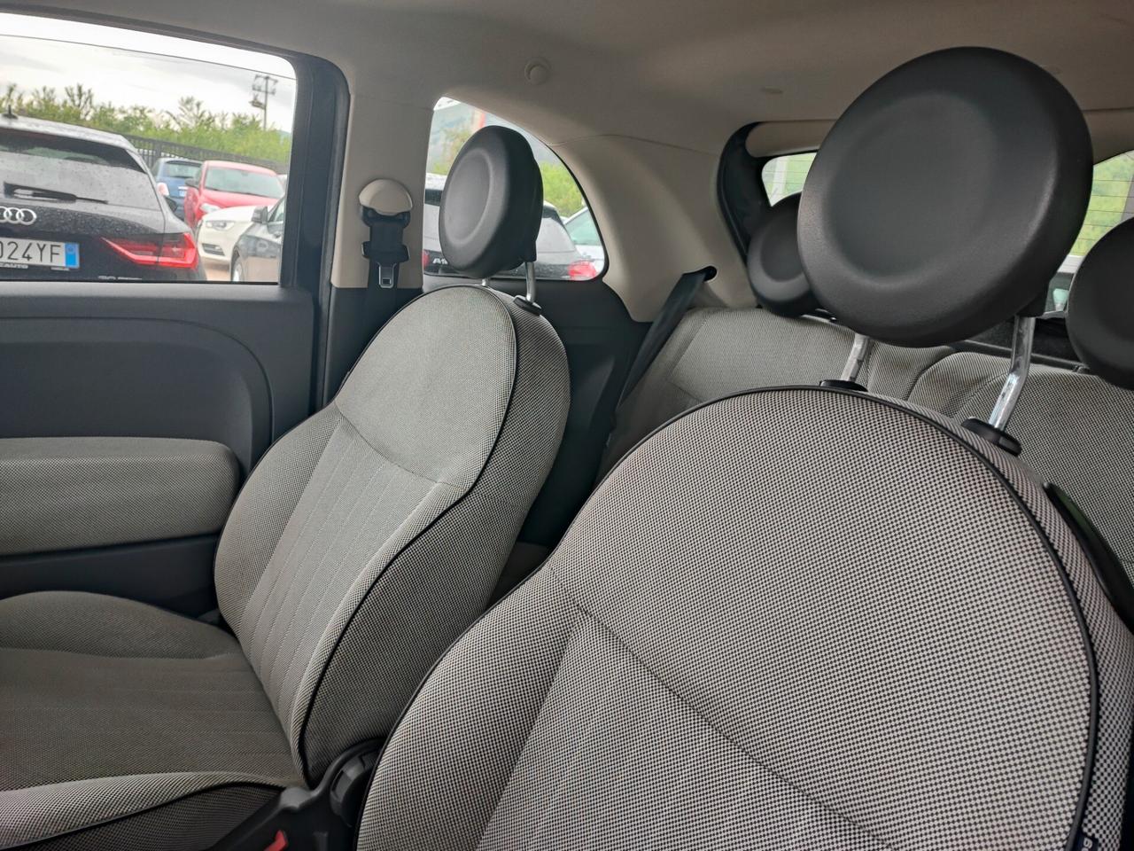 Fiat 500 Lounge