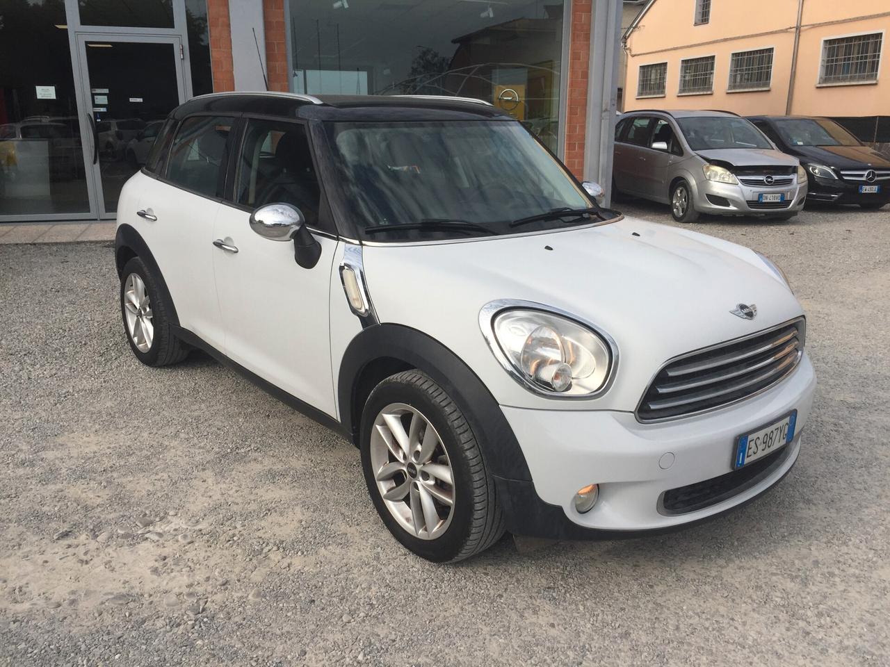 Mini Cooper Countryman 2.0 D Automatica