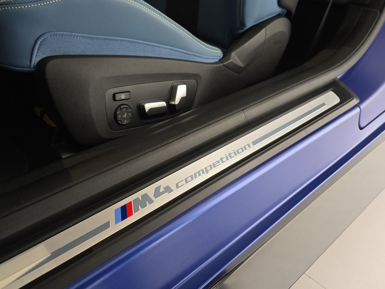 BMW M4 coupe 3.0 competition m xdrive auto