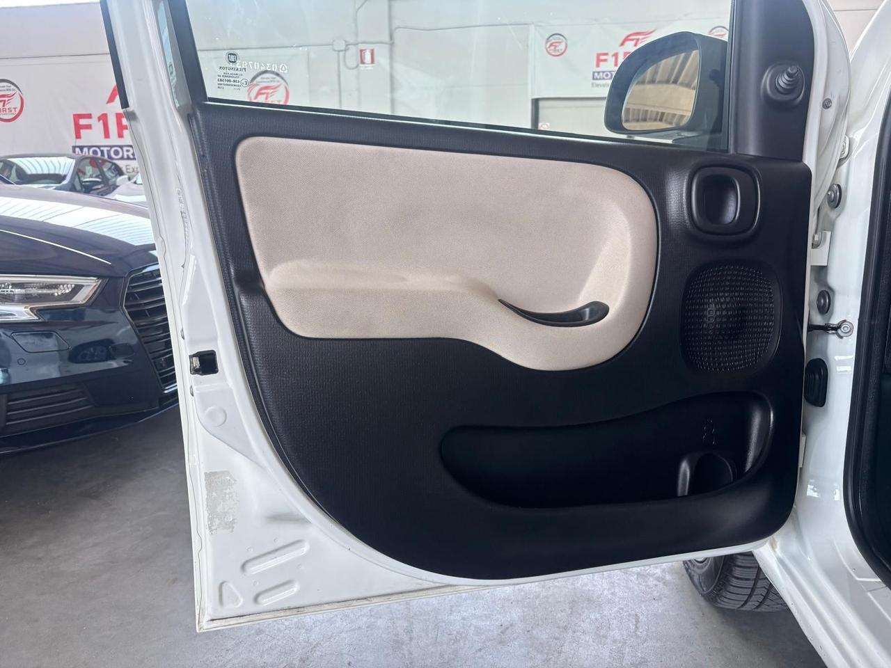 Fiat Panda 0.9 TwinAir Turbo Natural Power Lounge