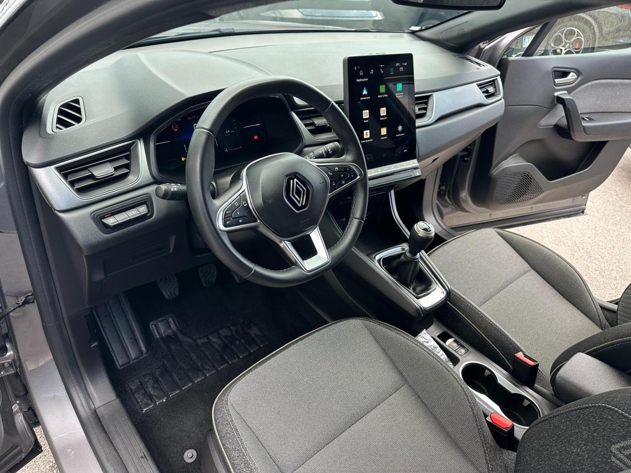 Renault Captur 1.0 tce Techno 90cv