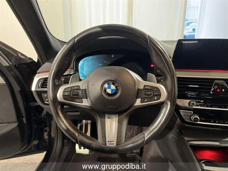 BMW Serie 5 G31 2017 Touring Diese 518d Touring Msport auto