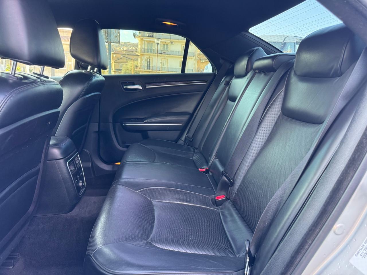 LANCIA THEMA 3.0 MJT II 240 CV PLATINUM EDITION