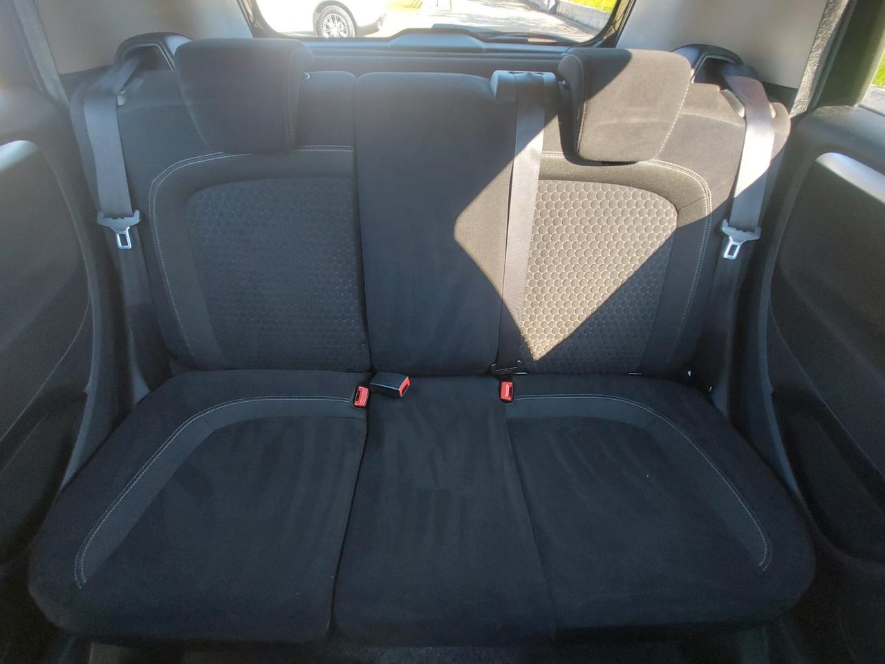 Fiat Punto 1.2 Lounge 69CV -IN ARRIVO-