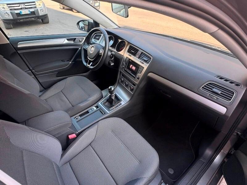 Volkswagen Golf 1.6 TDI 110 CV 5p. Business BlueMotion Technology