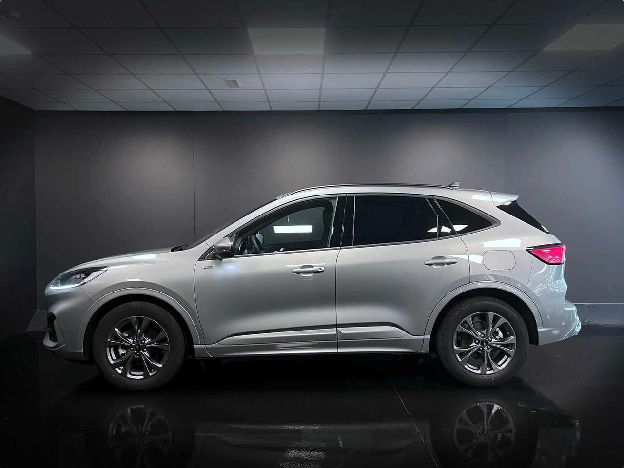 FORD KUGA 2.0 CC 120 CV AUTO 2WD ST-LINE KM0