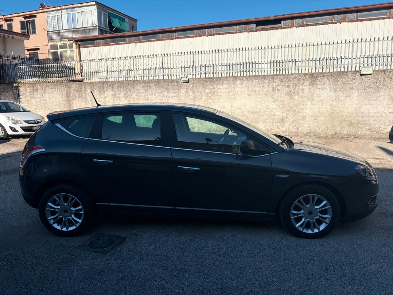 Lancia Delta 1.6 mjt 105 CV Gold come nuova