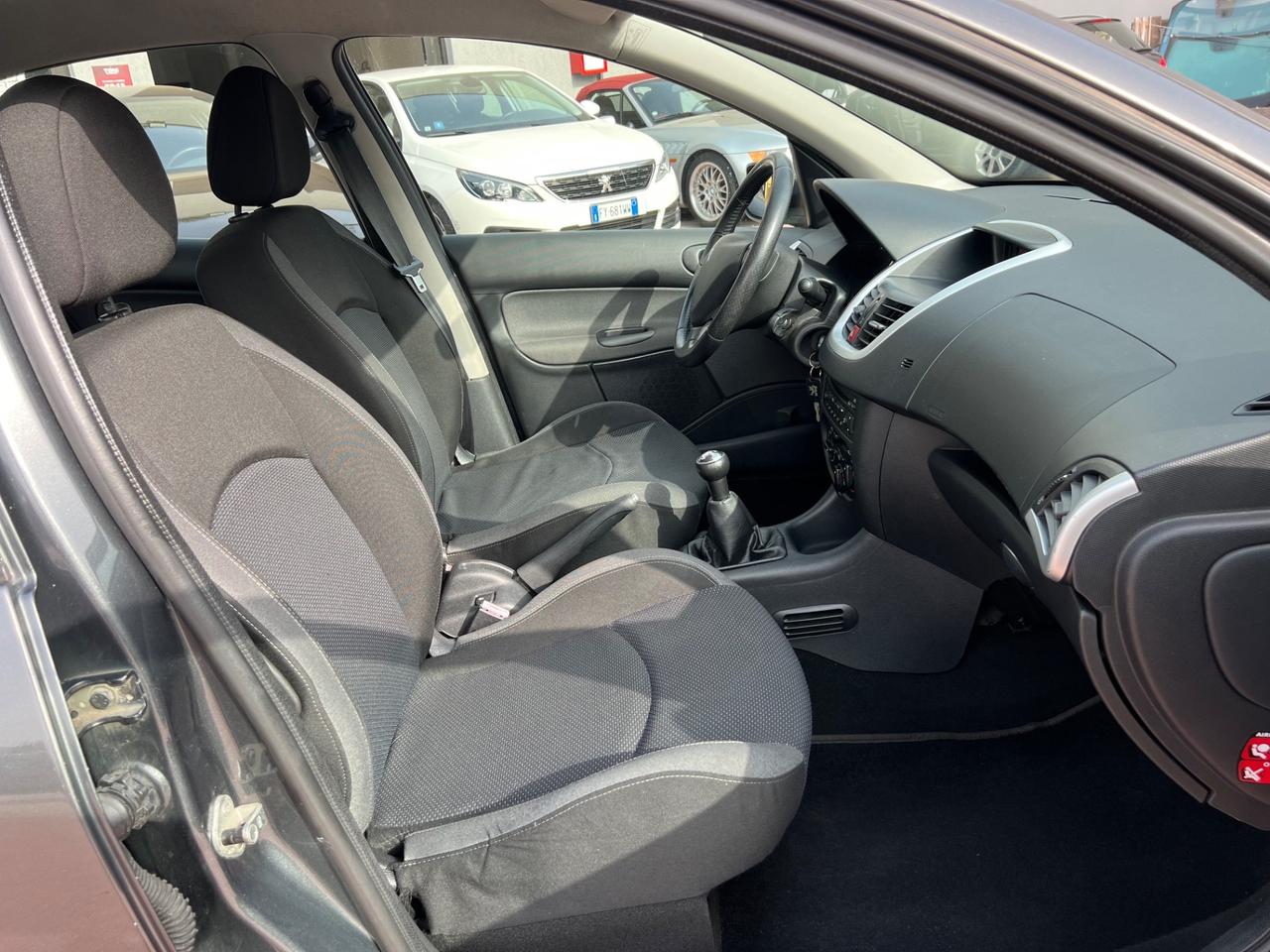 Peugeot 206 Plus 1.1 60CV 5p. Urban