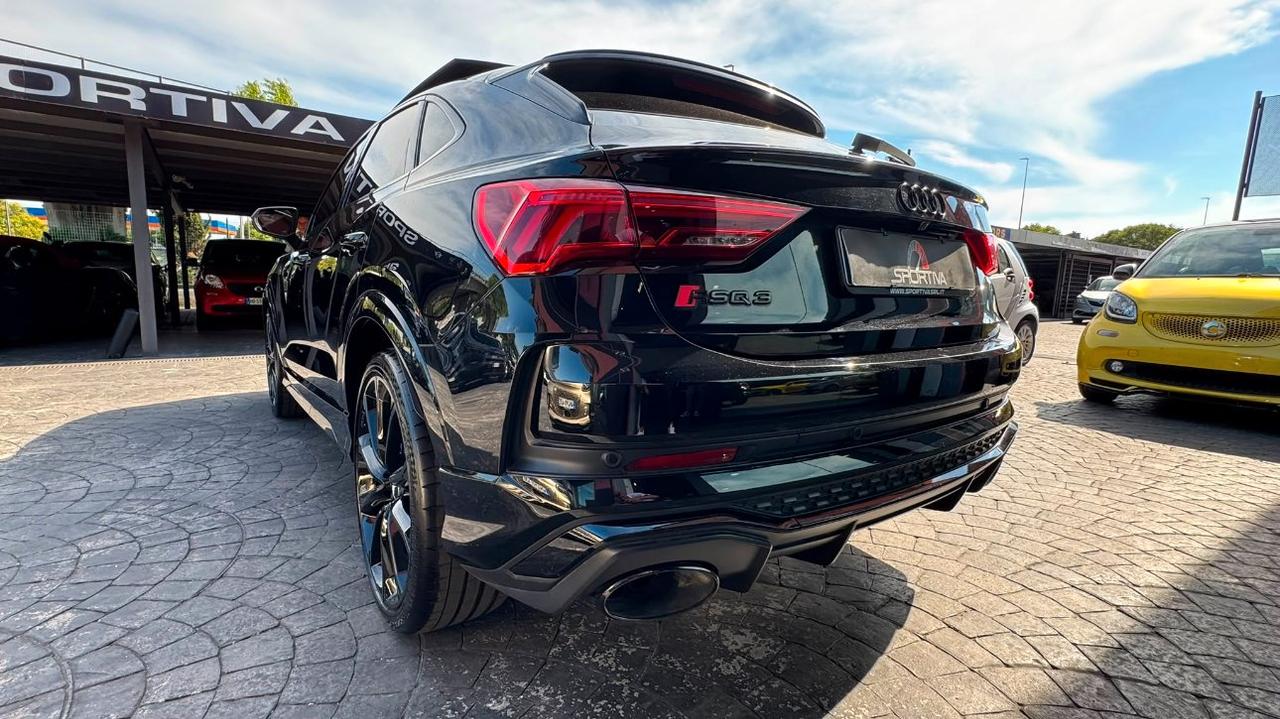 Audi RS Q3 Sportback PROMO 559€ Q3 Sportback RS 2.5 quattro s-tronic