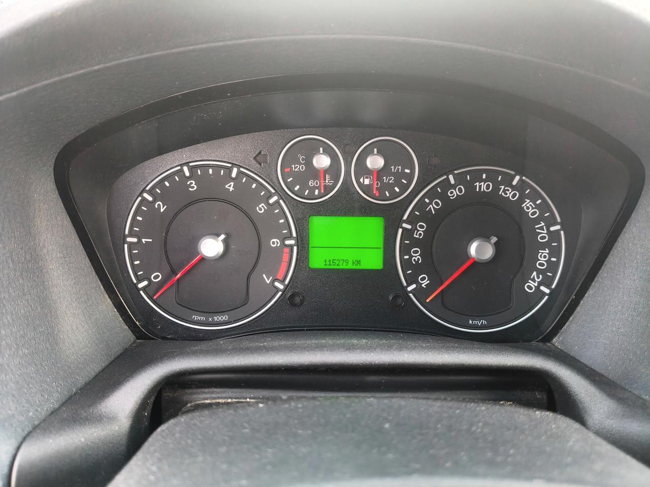 Ford Fusion 1.6 5 porte SOLAMENTE 115.000 KM