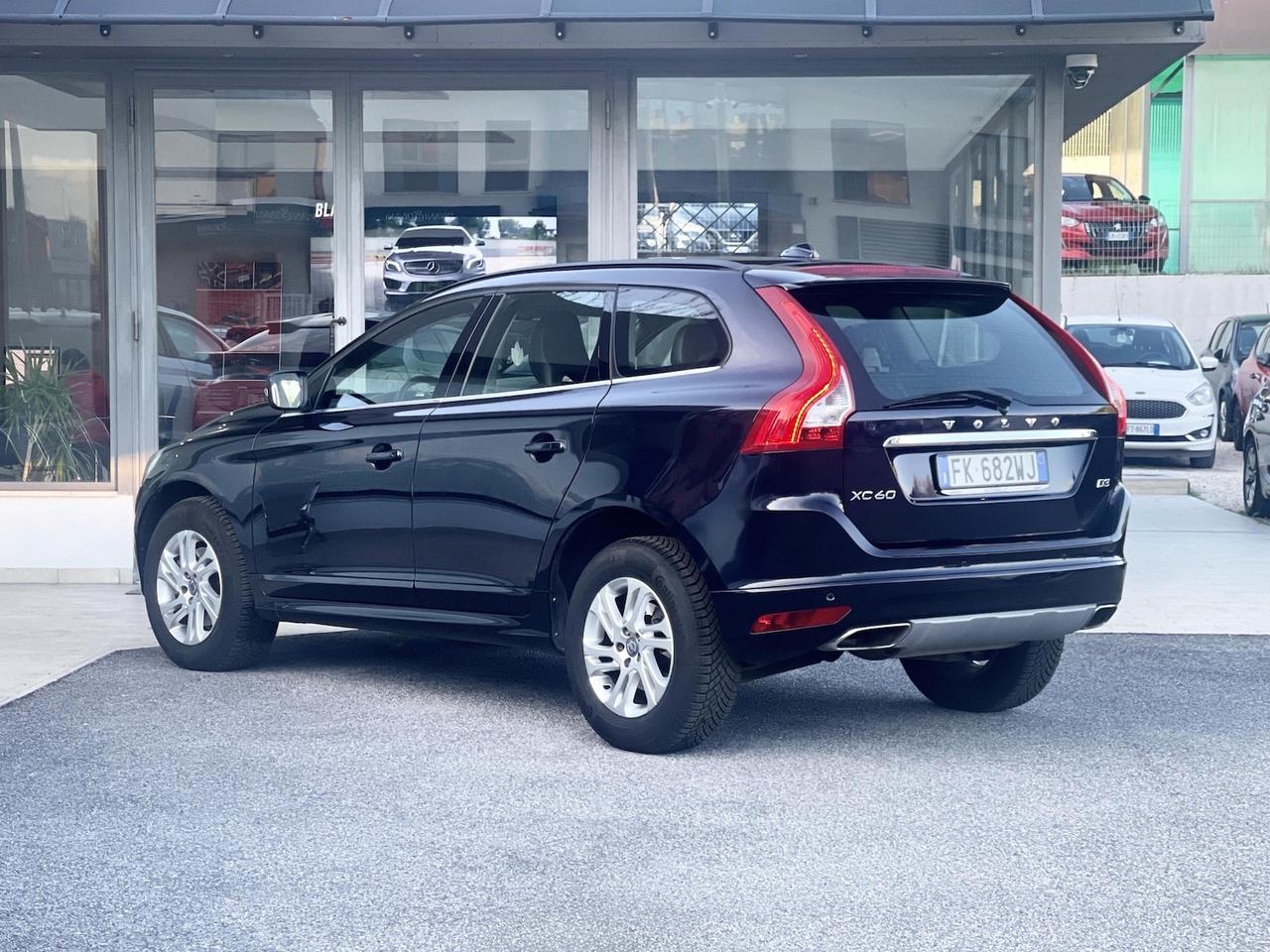 Volvo XC 60 2.0 Diesel 150CV E6 - 2017
