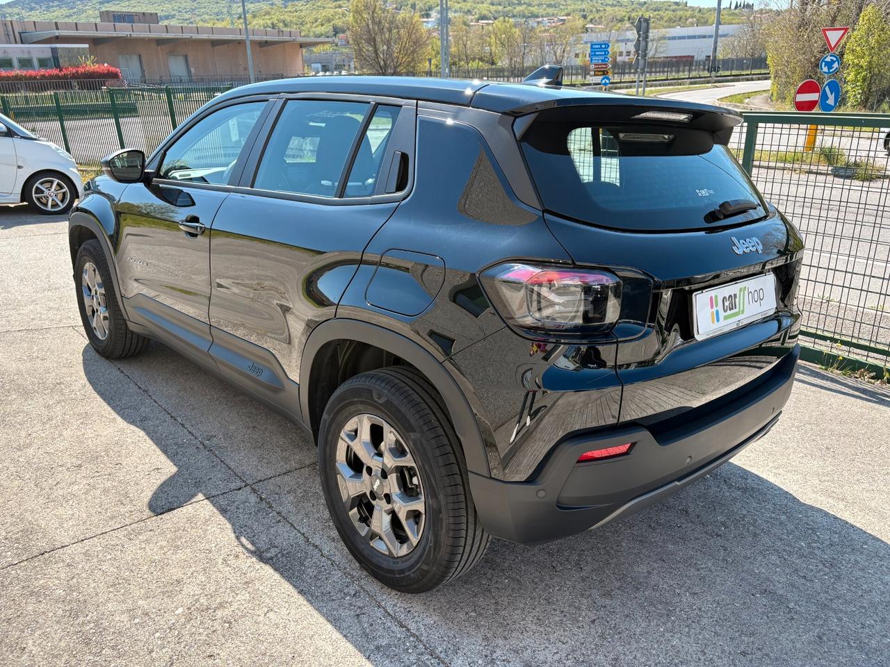 Jeep Avenger 1.2 Turbo Longitude targata 12.2025