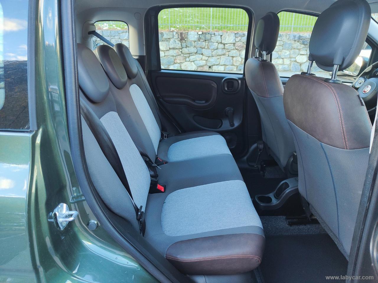 FIAT Panda Cross 4x4 GANCIO TRAINO