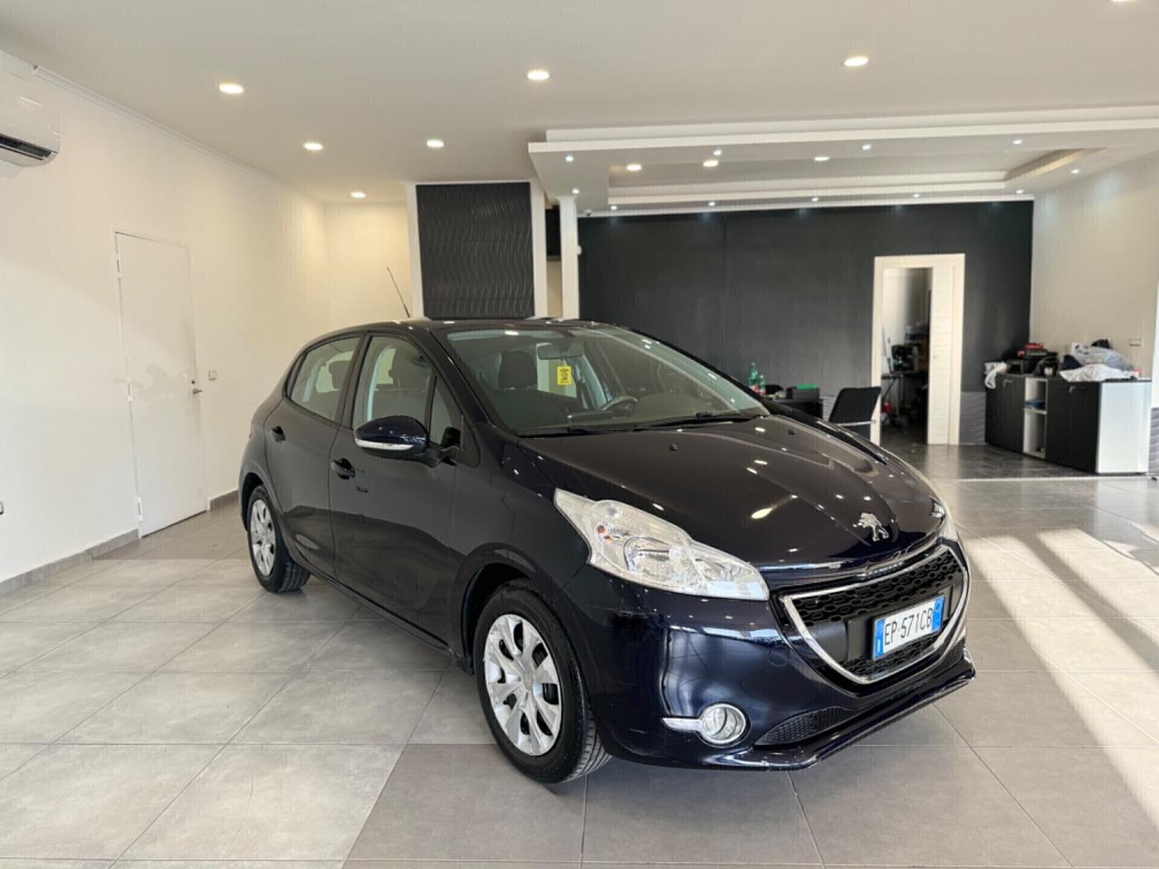 Peugeot 208 1.2 VTi 82 CV 5 porte Active