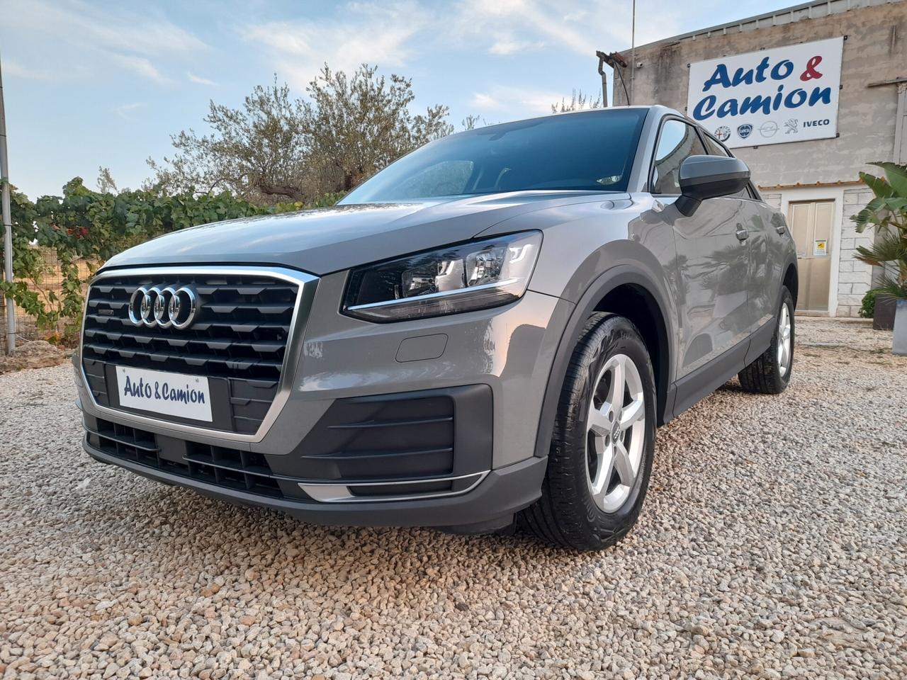 Audi Q2 35 TDI quattro S tronic Design 2019