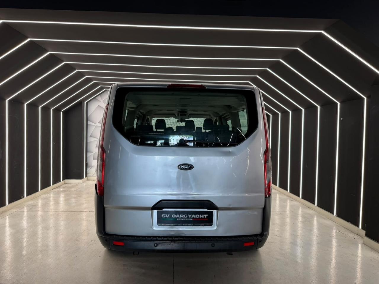 Ford Tourneo Custom 2.0 TDCi 130CV -KM CERTIFICATI-PERMUTE-12 MESI GARANZIA