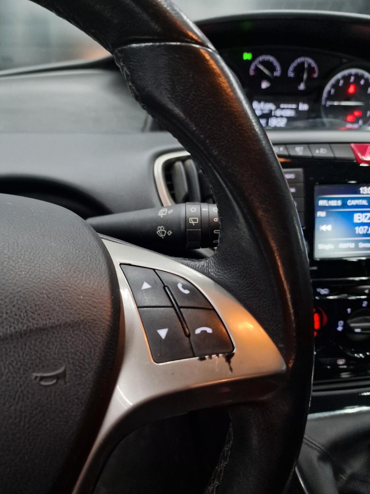 Lancia Ypsilon 1.2 69 CV 5 porte Platinum Gpl