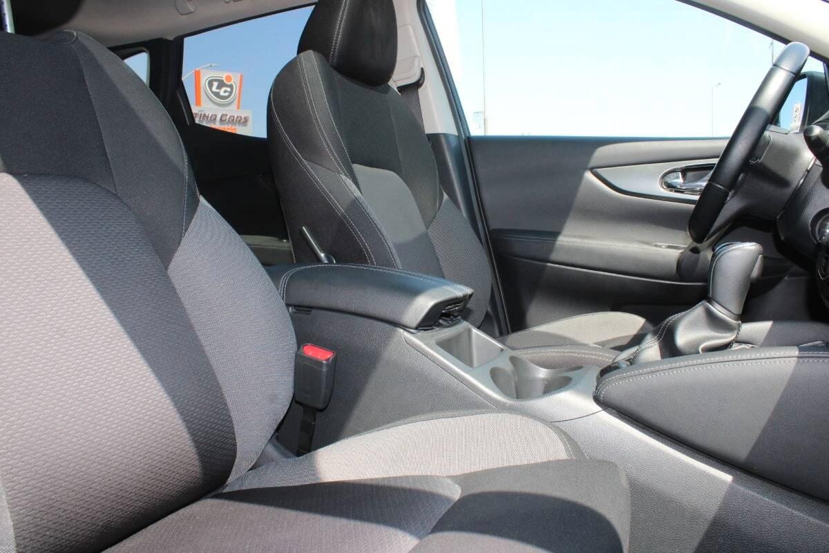 Nissan Qashqai 1.5 dci N-Connecta 115cv AUTO con TETTO PANORAMICO