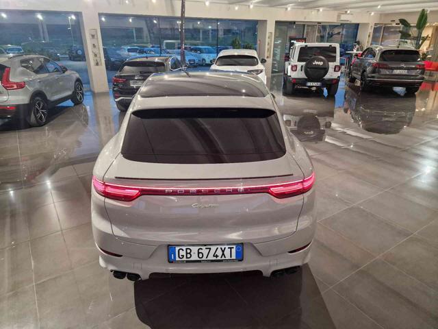PORSCHE Cayenne Coupé 3.0 V6 E-Hybrid PASM PANO GTS MEMORIE