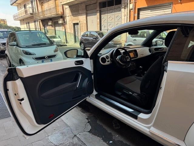 Volkswagen Maggiolino 1.6 TDI Design