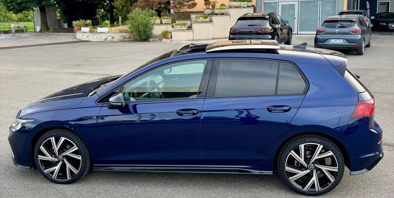 Volkswagen Golf 1.5 eTSI 150 CV EVO ACT DSG R-Line