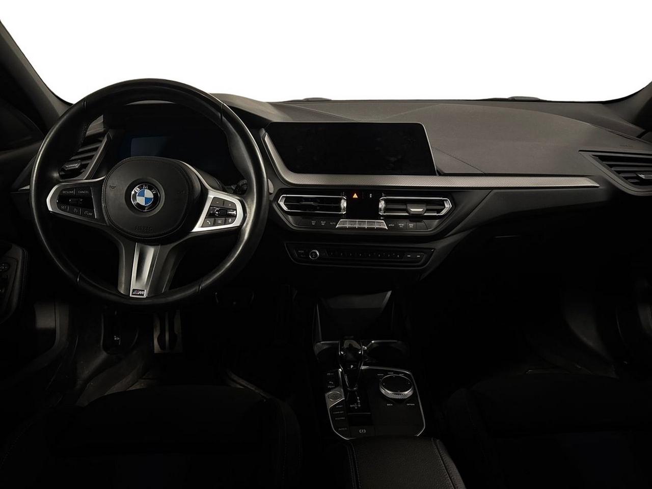 BMW Serie 1 F40 - 116d Msport auto