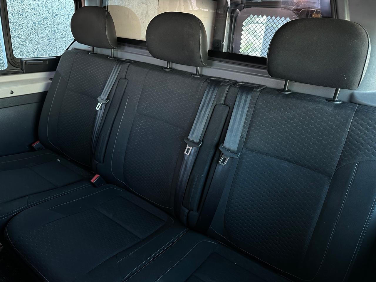 Opel Vivaro BiTurbo 6 Posti