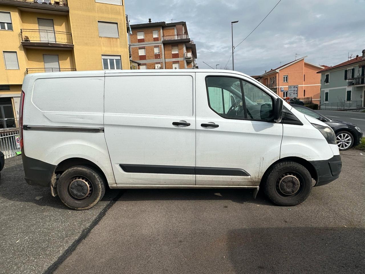 ford transit custom 2016 motore 60.000 km garanzia