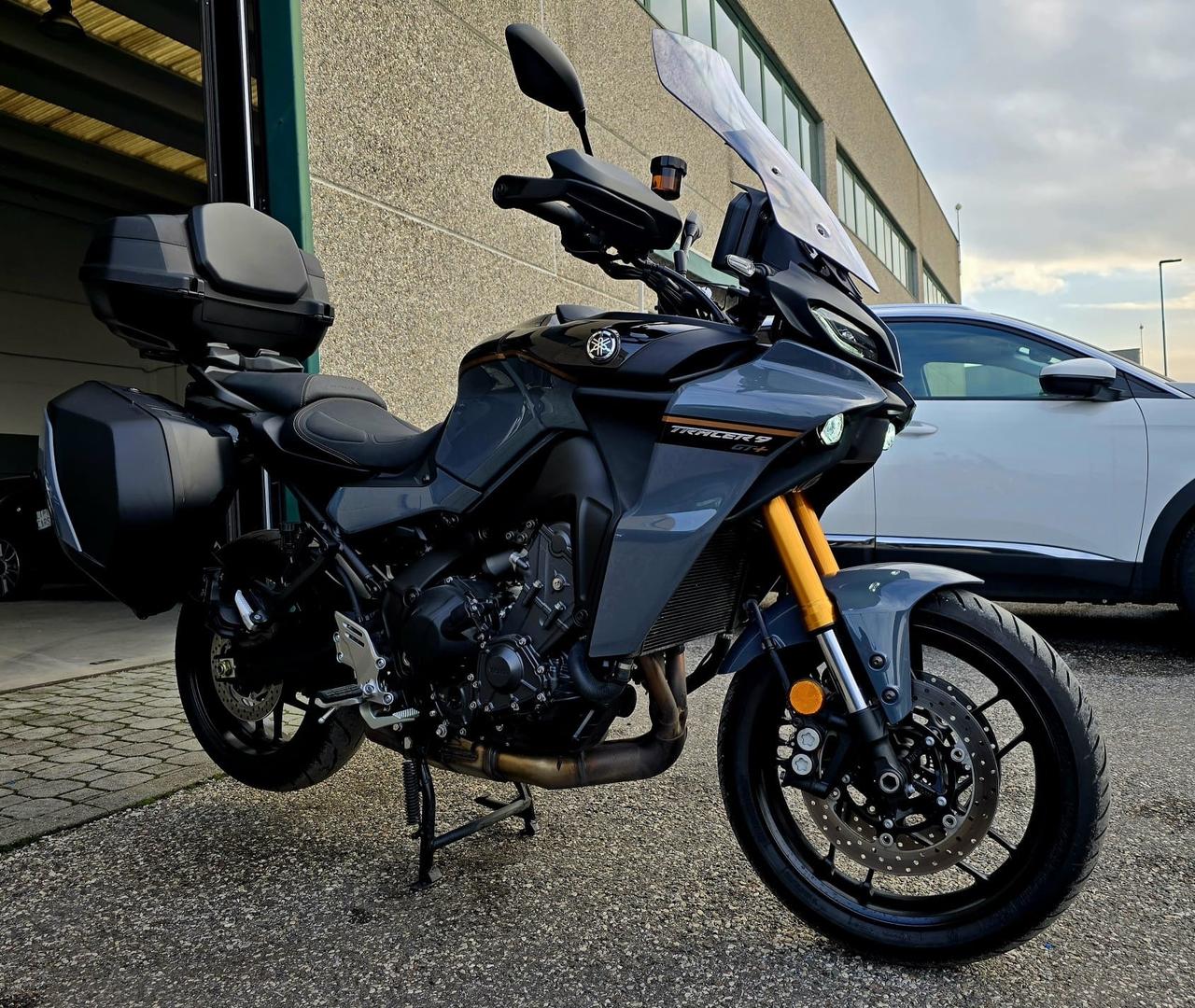 YAMAHA TRACER 9 GT PLUS 119cv ABS SOLO 800km