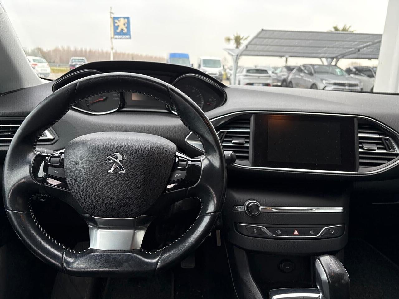 Peugeot 308 ACTIVE PureTech Turbo 110 5 p. UNICO PR.