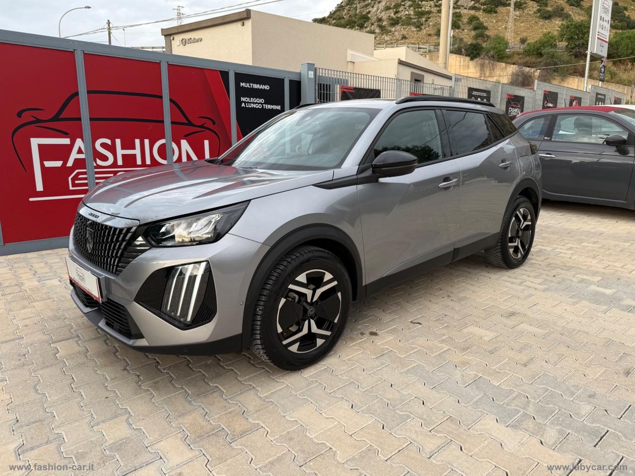 PEUGEOT 2008 PureTech 100 S&S Allure