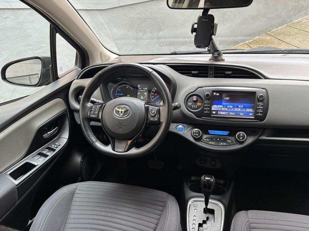 Toyota Yaris 1.5 hybrid NO VINCOLO FINANZIAMENTO