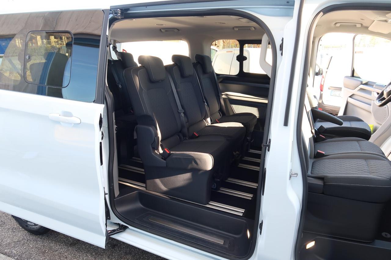 Ford Tourneo Custom 2.0 ecoblue Titanium 9p L2