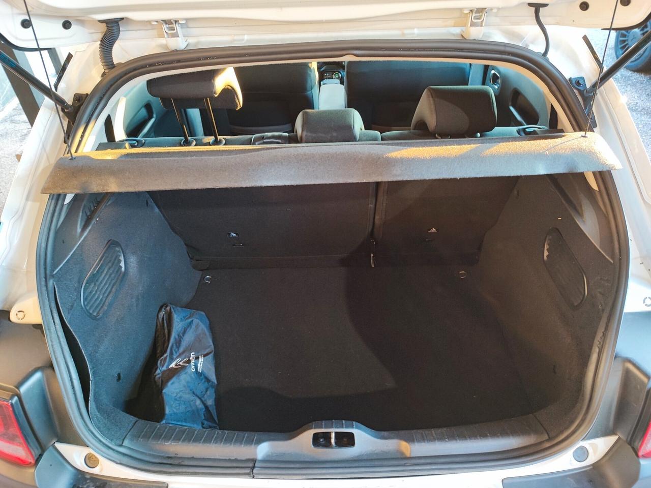 Citroen C4 Cactus BlueHDi 100 S&S ETG6 Shine