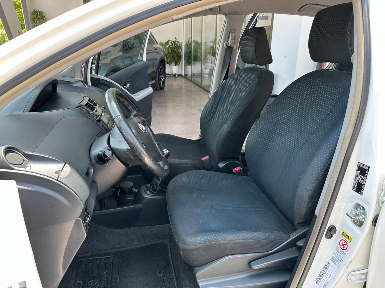 Toyota Yaris 1.4 D-4D DPF 5 porte