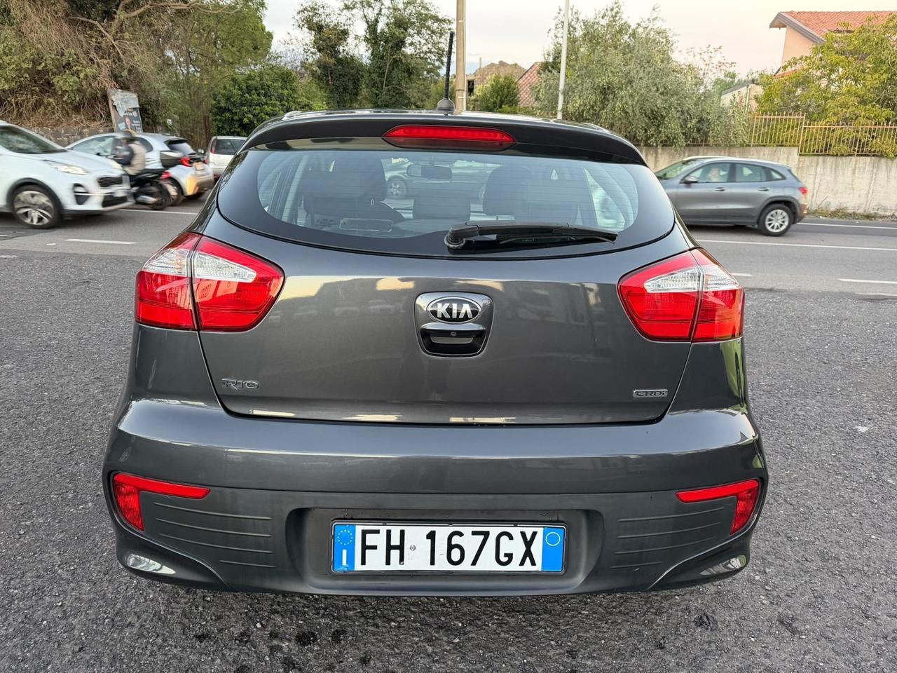 Kia Rio 1.1 CRDi 5p. Cool